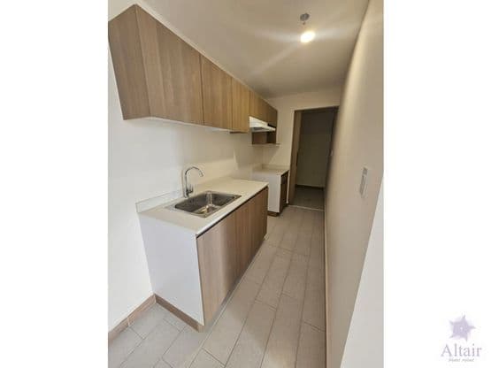 Se renta apartamento en Lirios de Miraflores